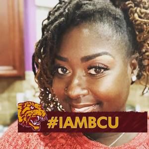 Meet your Posher, Yolanda